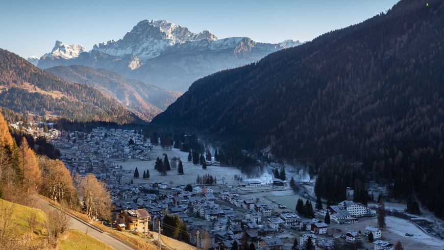 Vues de Falcade, Dolomites, Italie